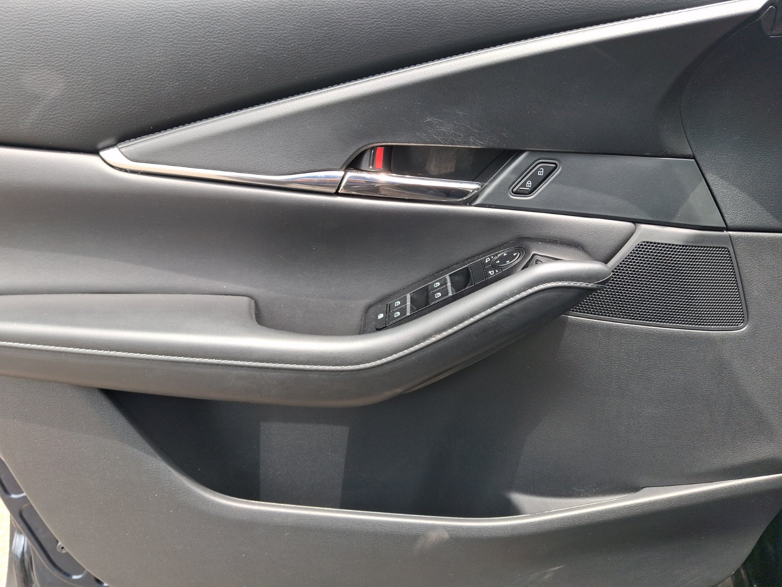 2023 Mazda Mazda CX-30 2.5 S Preferred