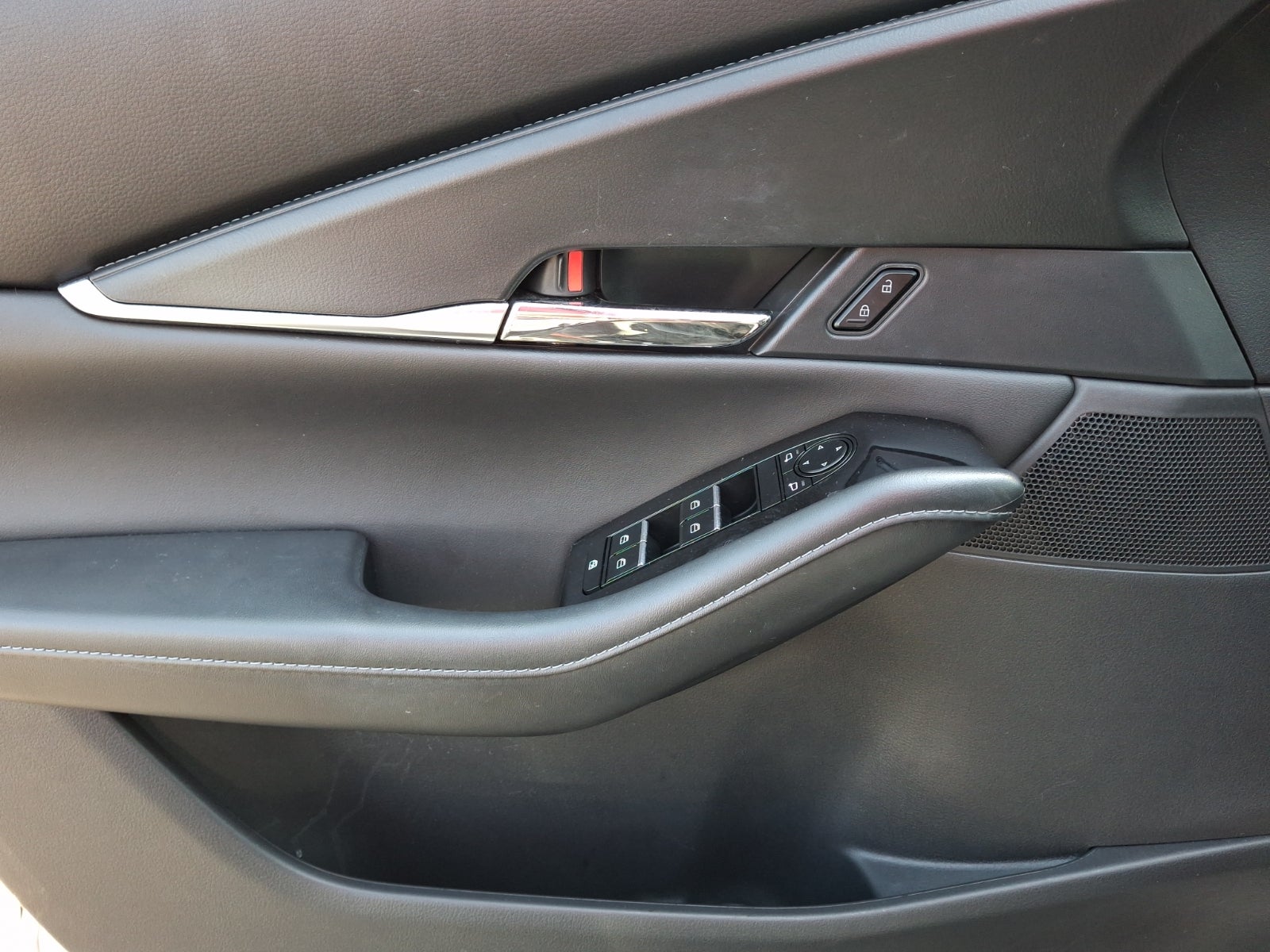 2023 Mazda Mazda CX-30 2.5 S Preferred