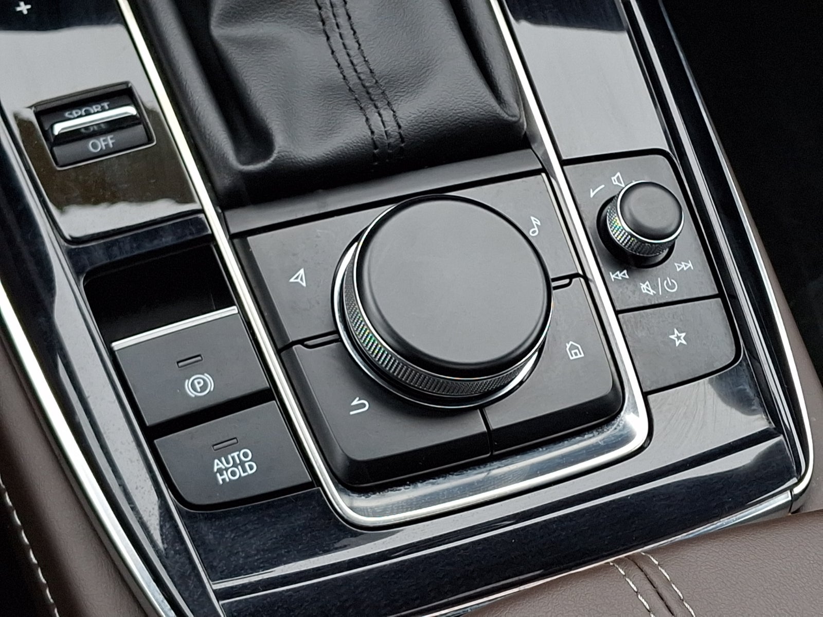 2025 Mazda Mazda CX-30 2.5 S Premium Package