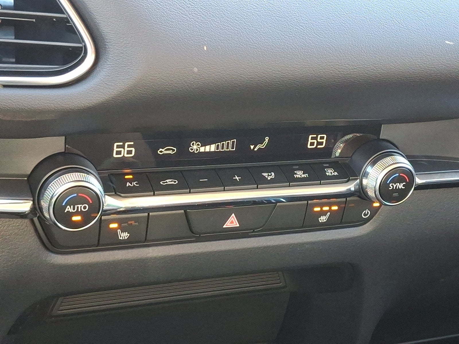 2025 Mazda Mazda CX-30 2.5 S Premium Package