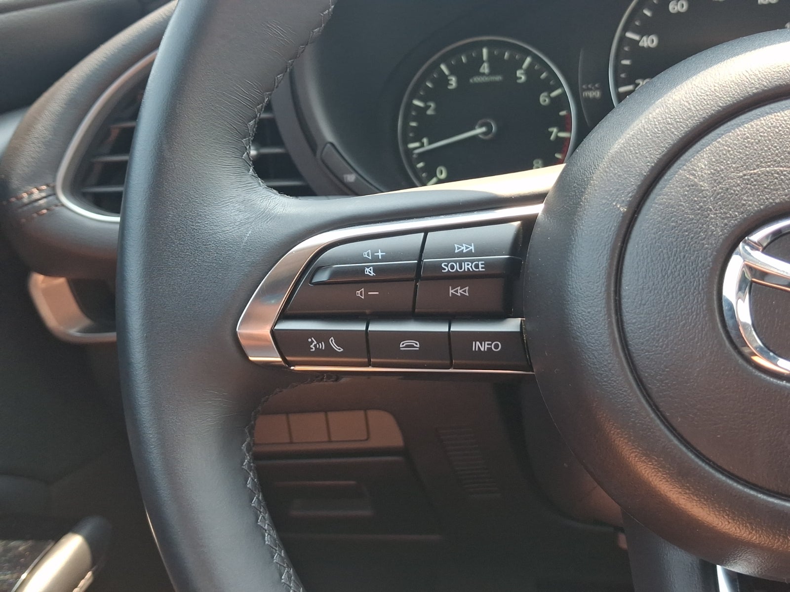 2025 Mazda Mazda3 Sedan 2.5 S Select Sport