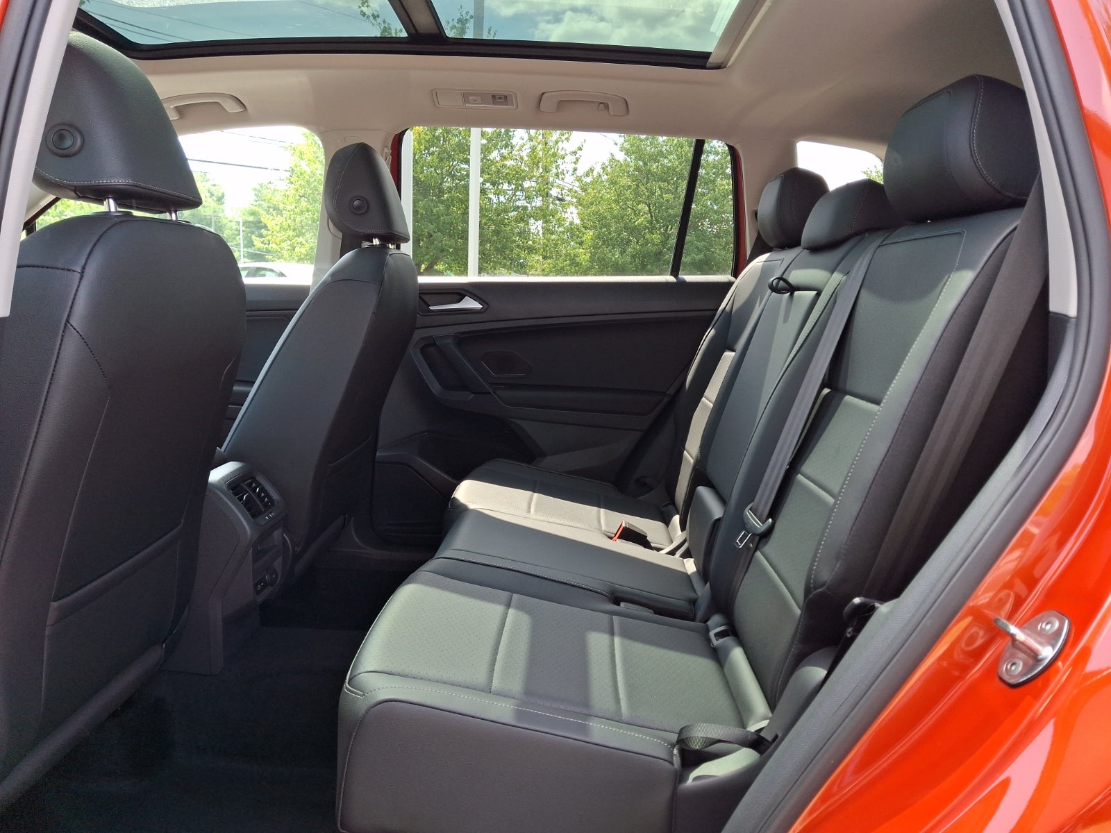 2019 Volkswagen Tiguan 2.0T SEL R-Line