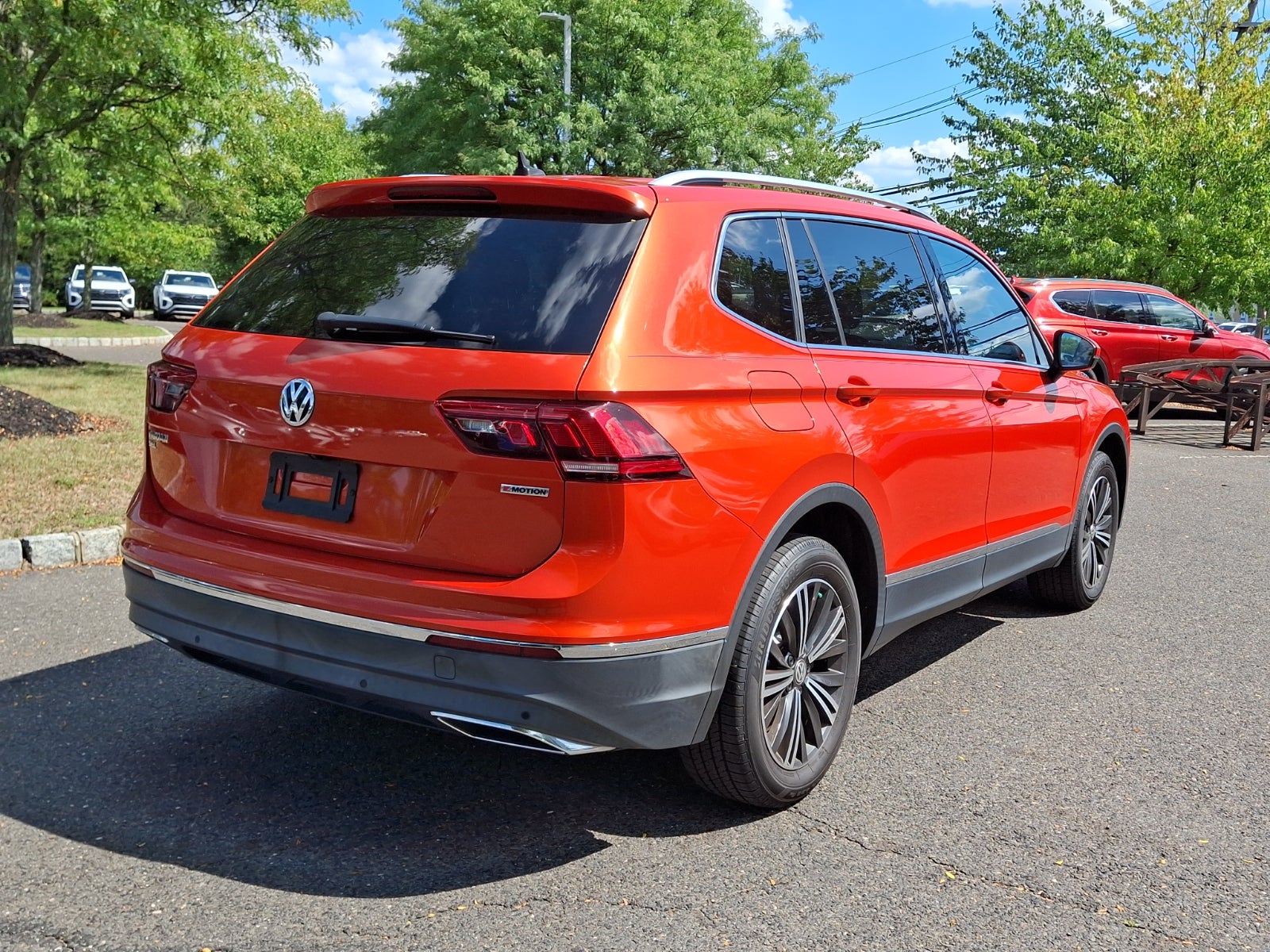 2019 Volkswagen Tiguan 2.0T SEL R-Line