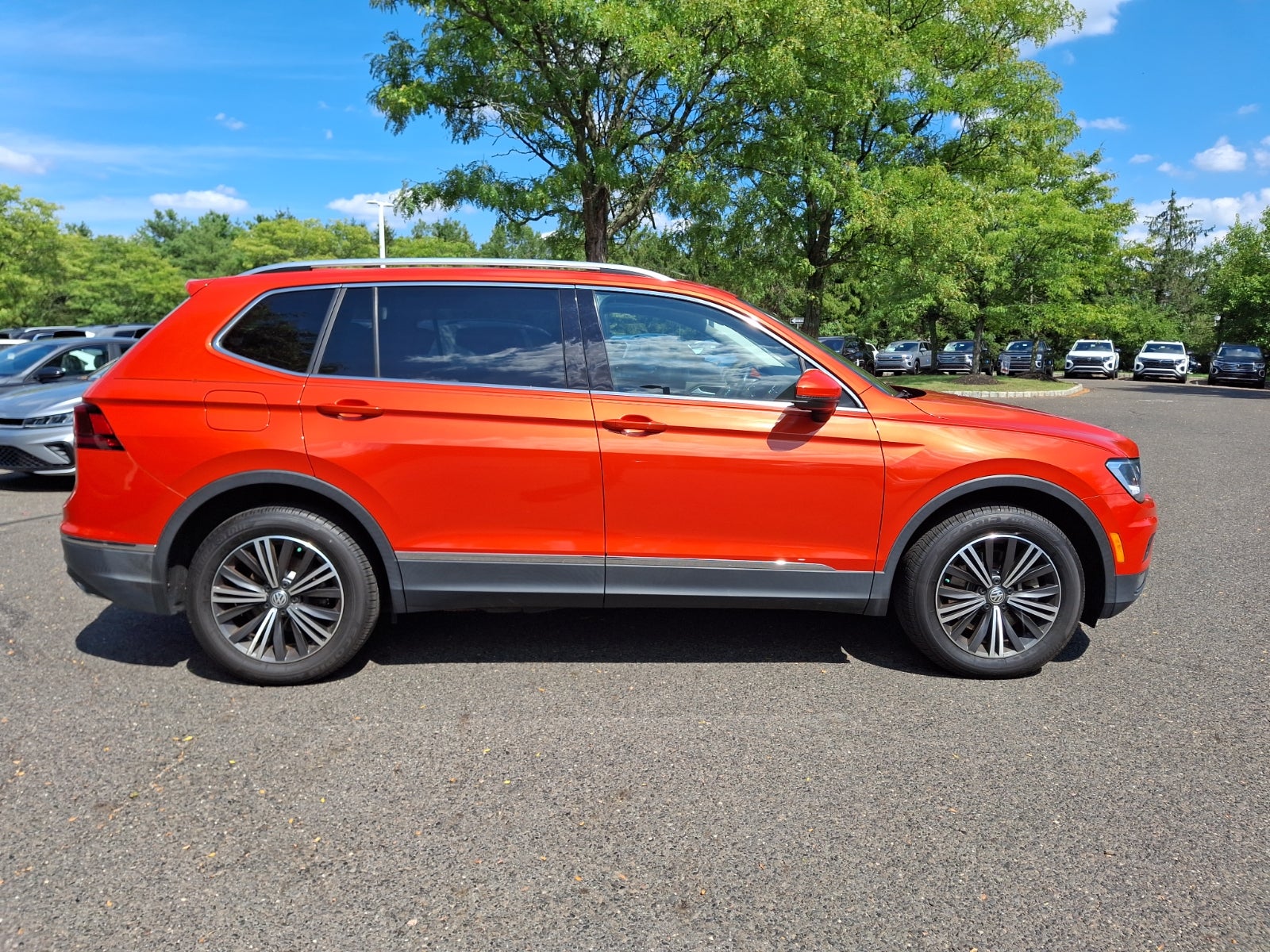 2019 Volkswagen Tiguan 2.0T SEL R-Line
