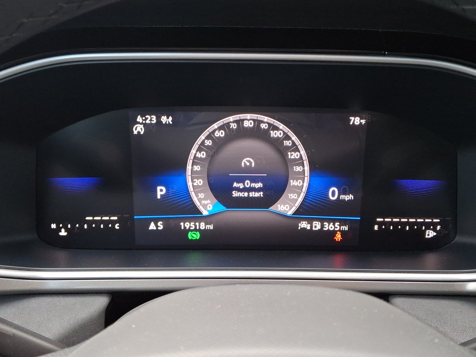 2025 Volkswagen Taos 1.5T SE Black