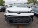 2027 Volkswagen Taos SE Black