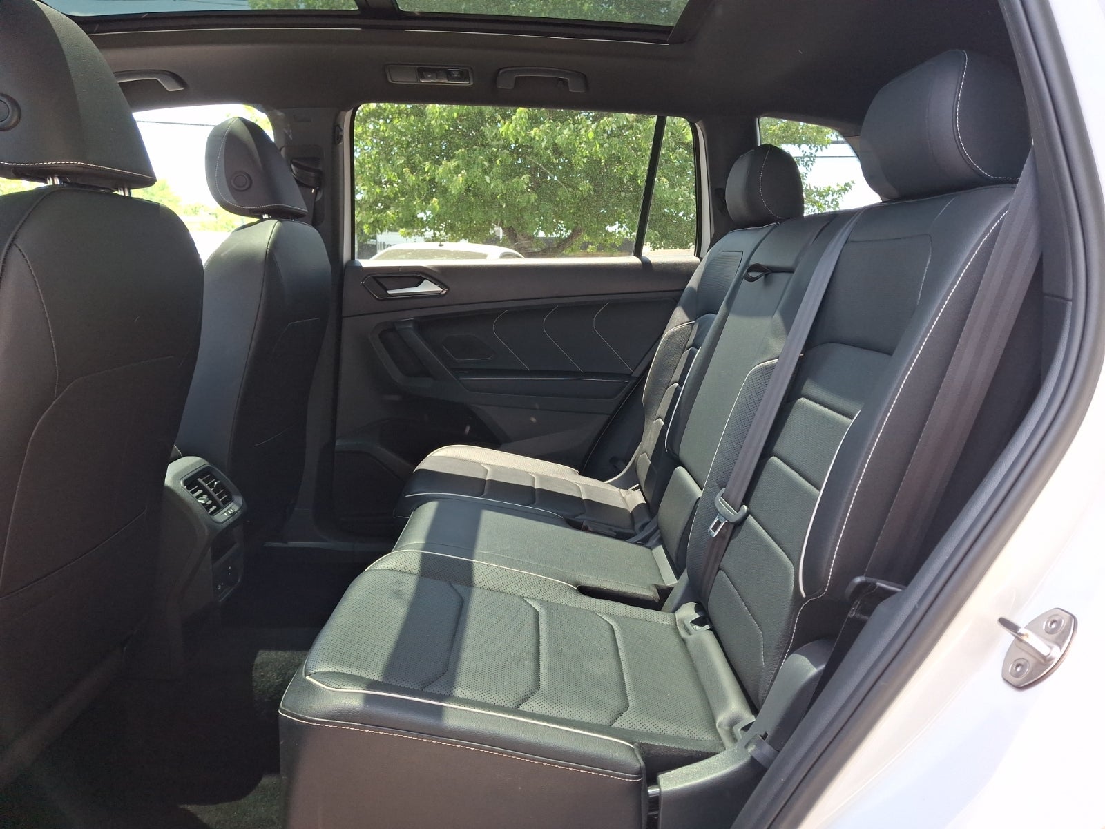 2023 Volkswagen Tiguan 2.0T SEL R-Line