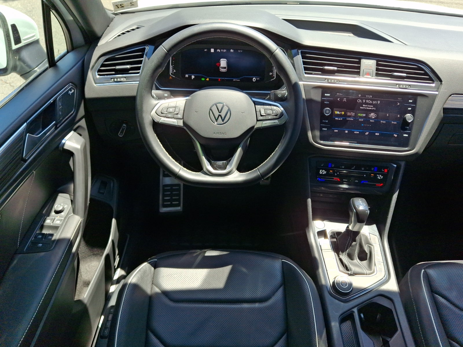 2023 Volkswagen Tiguan 2.0T SEL R-Line