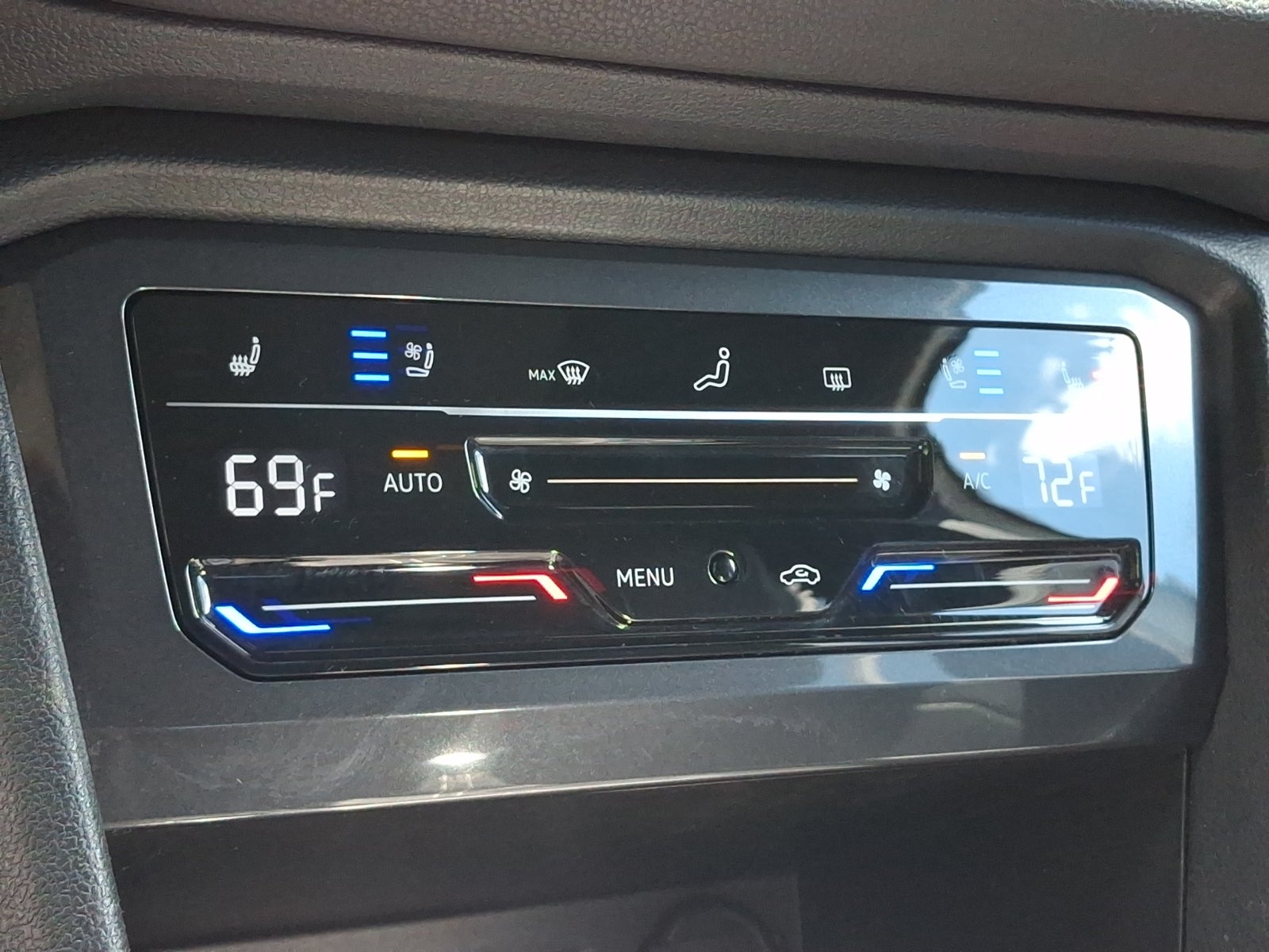 2023 Volkswagen Tiguan 2.0T SEL R-Line