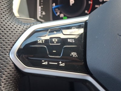 2024 Volkswagen Tiguan 2.0T SEL R-Line