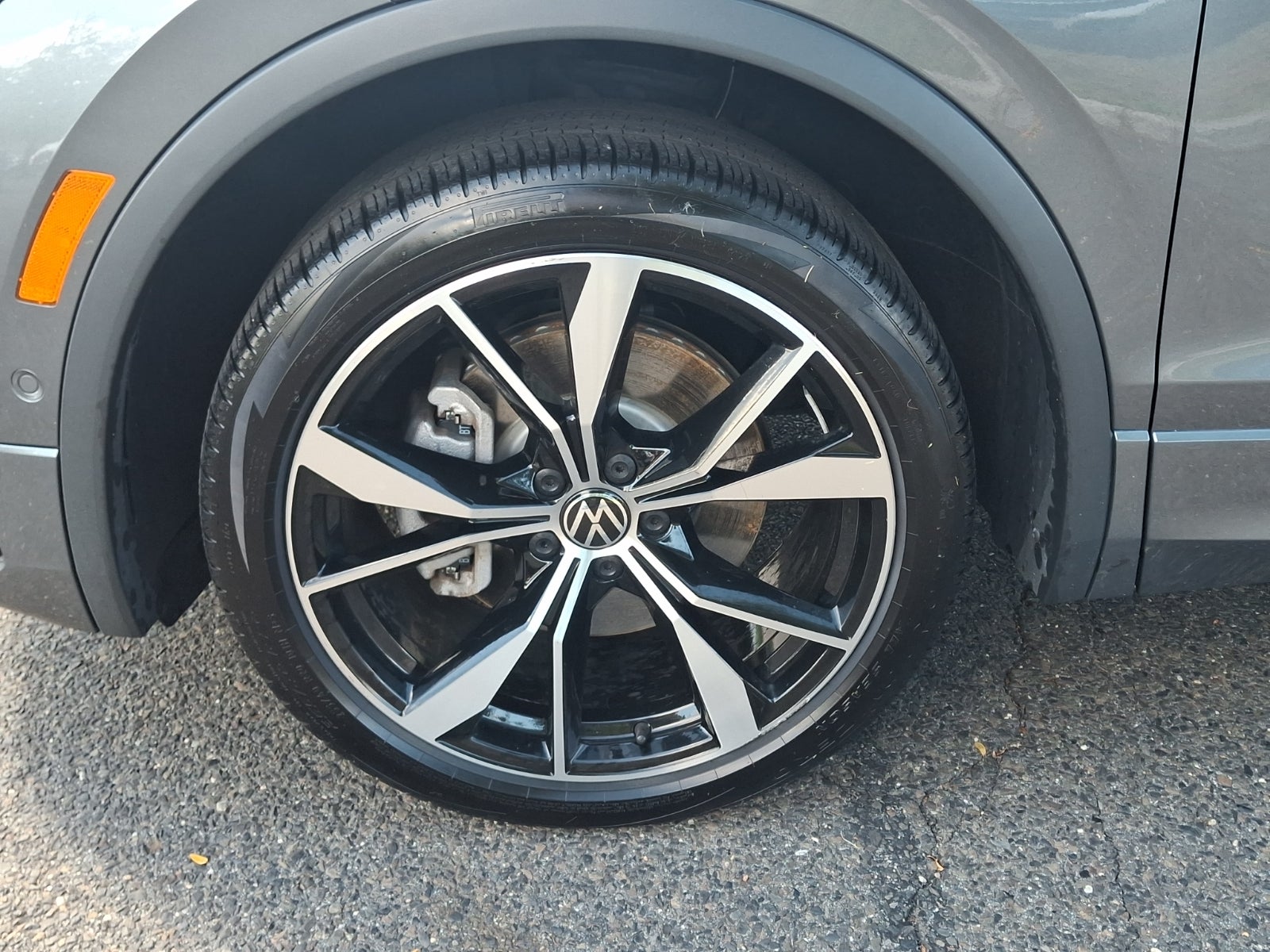 2024 Volkswagen Tiguan 2.0T SEL R-Line
