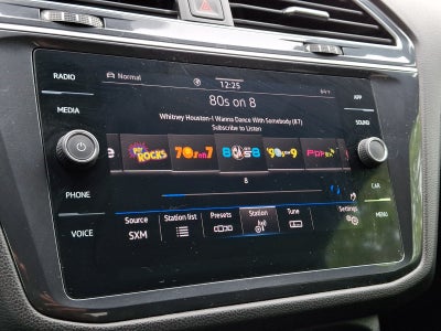 2024 Volkswagen Tiguan 2.0T SE R-Line Black