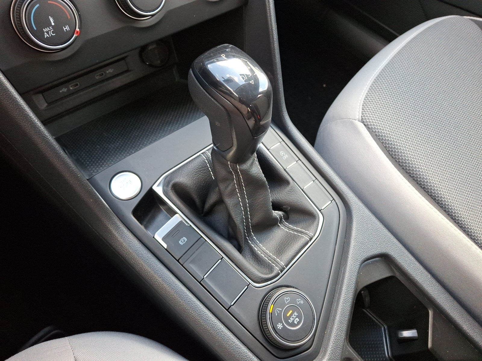 2022 Volkswagen Taos S