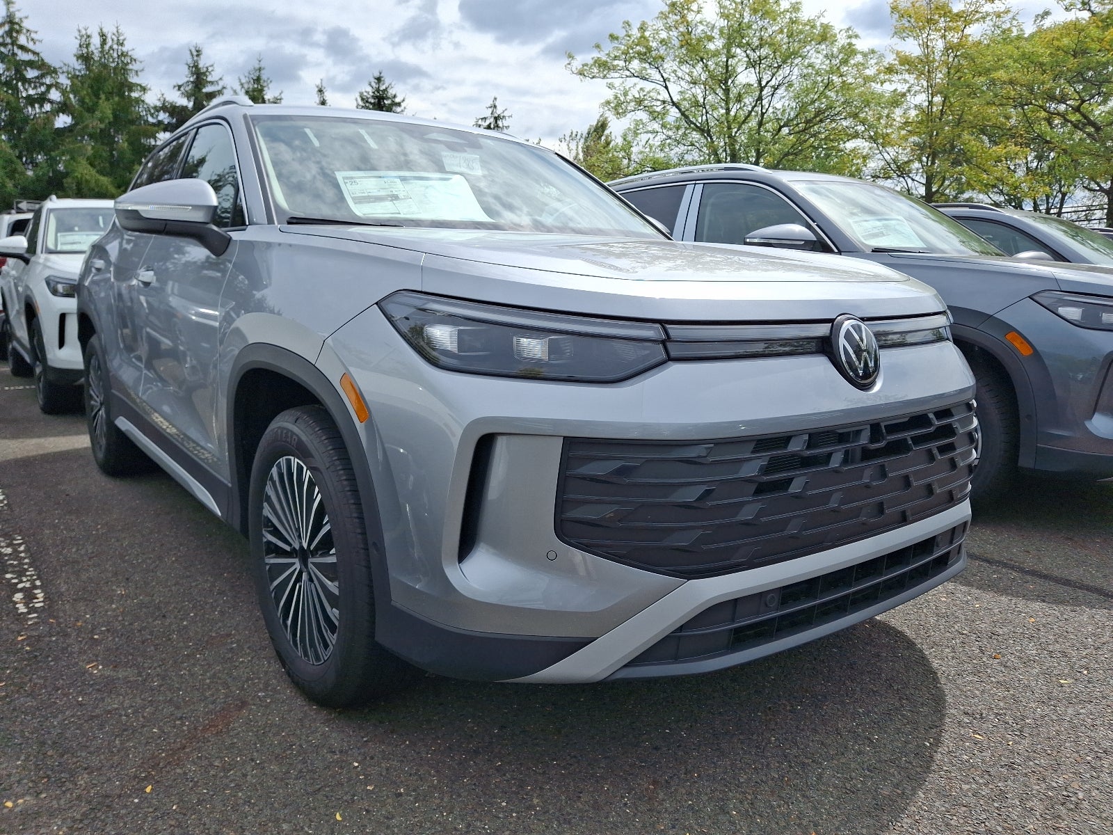 2025 Volkswagen Tiguan 2.0T S