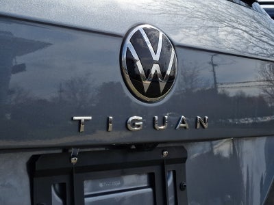 2023 Volkswagen Tiguan 2.0T SE R-Line Black