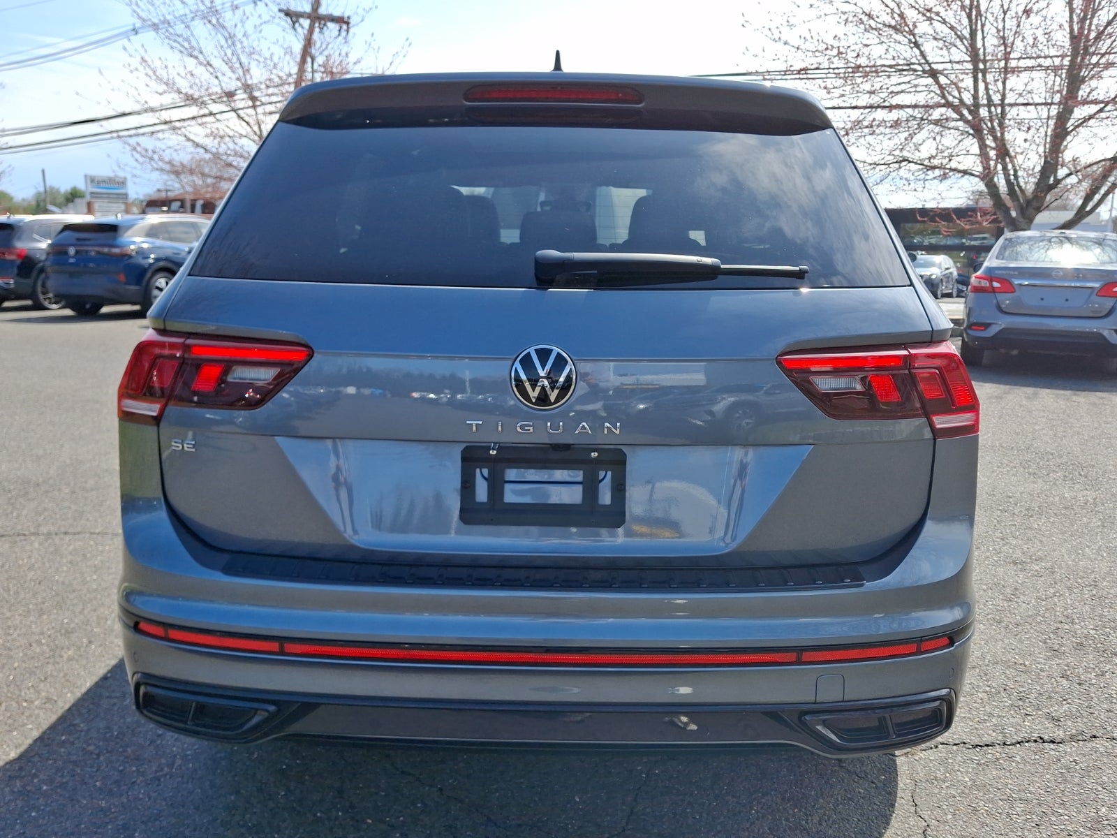 2023 Volkswagen Tiguan 2.0T SE R-Line Black