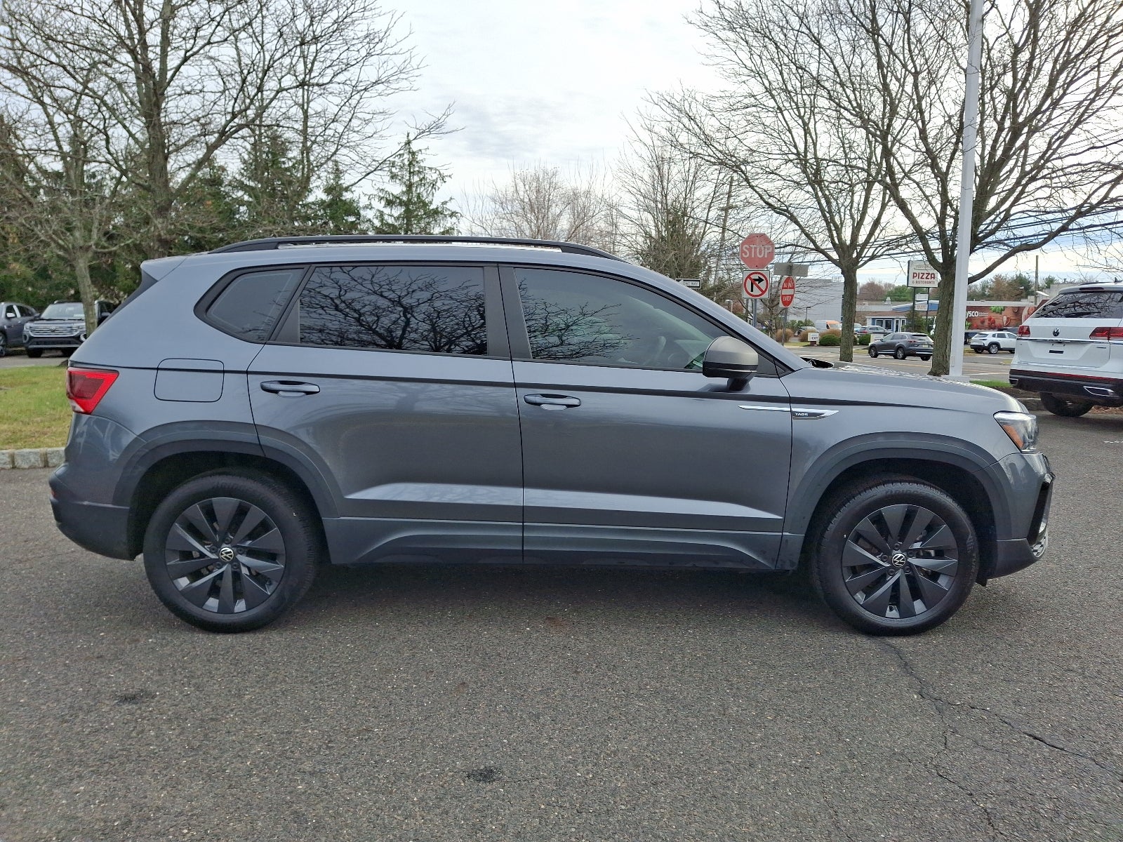 2022 Volkswagen Taos 1.5T S