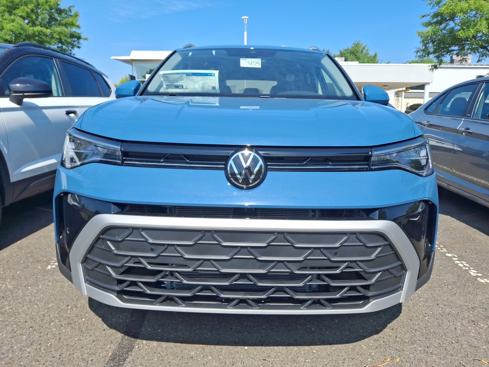 2026 Volkswagen Taos SE