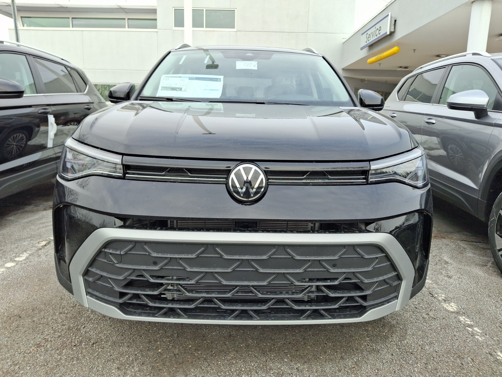 2026 Volkswagen Taos SE