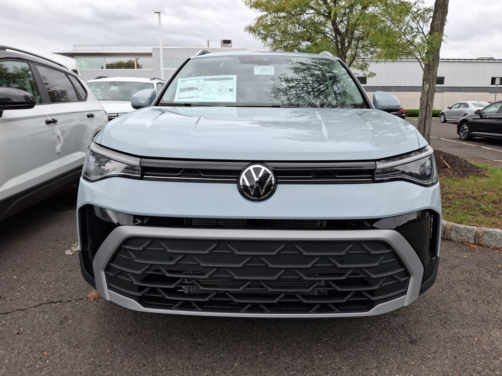 2027 Volkswagen Taos SE