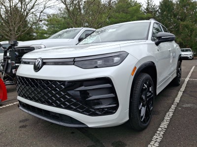 2026 Volkswagen Tiguan SE R-Line Black