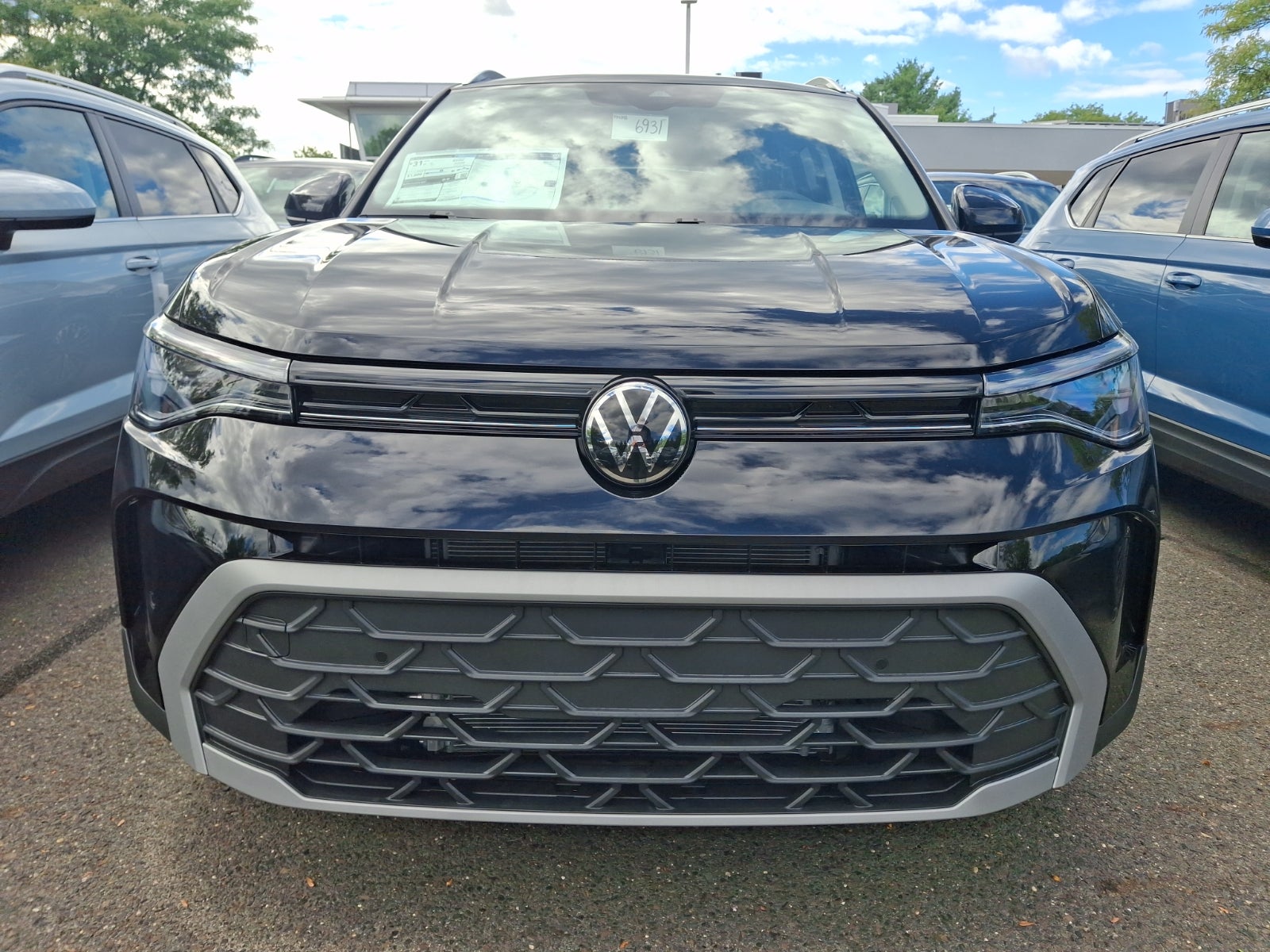 2026 Volkswagen Taos SE