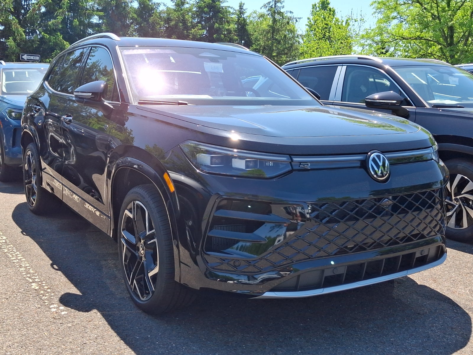 2026 Volkswagen Tiguan SEL R-Line Turbo
