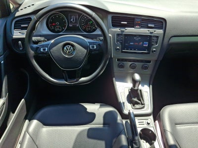 2017 Volkswagen Golf TSI SE 4-Door