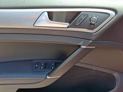 2017 Volkswagen Golf TSI SE 4-Door