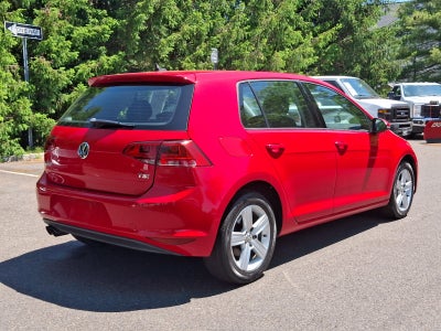 2017 Volkswagen Golf TSI SE 4-Door