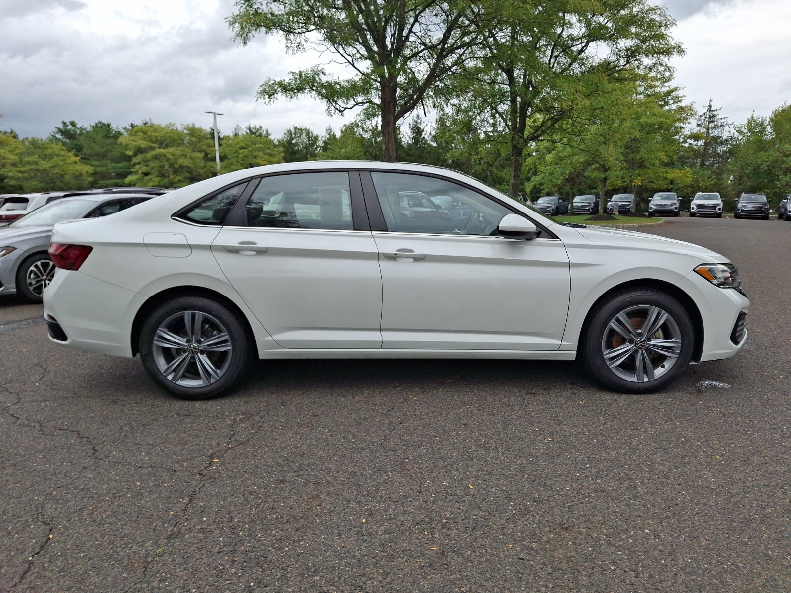 2023 Volkswagen Jetta 1.5T SE