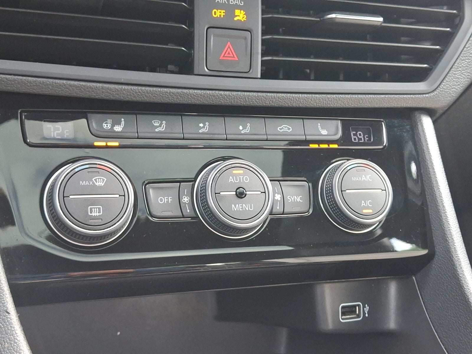 2019 Volkswagen Jetta 1.4T R-Line