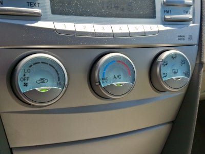 2009 Toyota Camry LE V6
