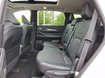 2023 INFINITI QX60 LUXE AWD
