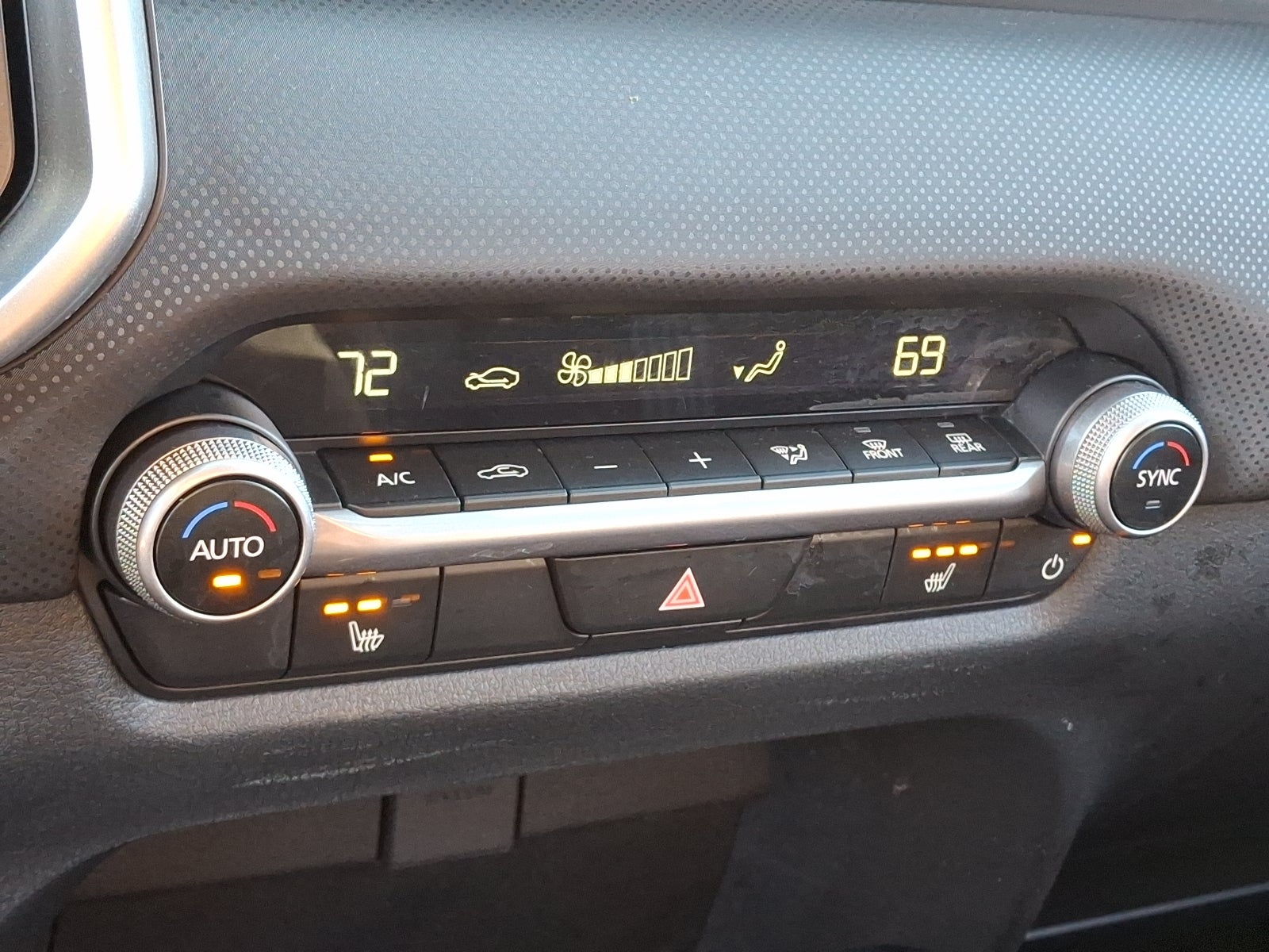 2025 Mazda Mazda CX-50 Hybrid Preferred Package