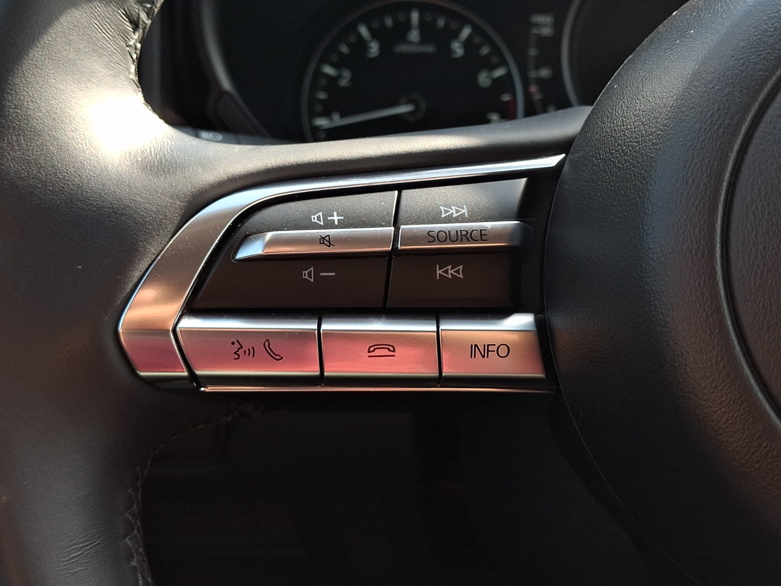 2025 Mazda Mazda CX-50 2.5 S Preferred Package