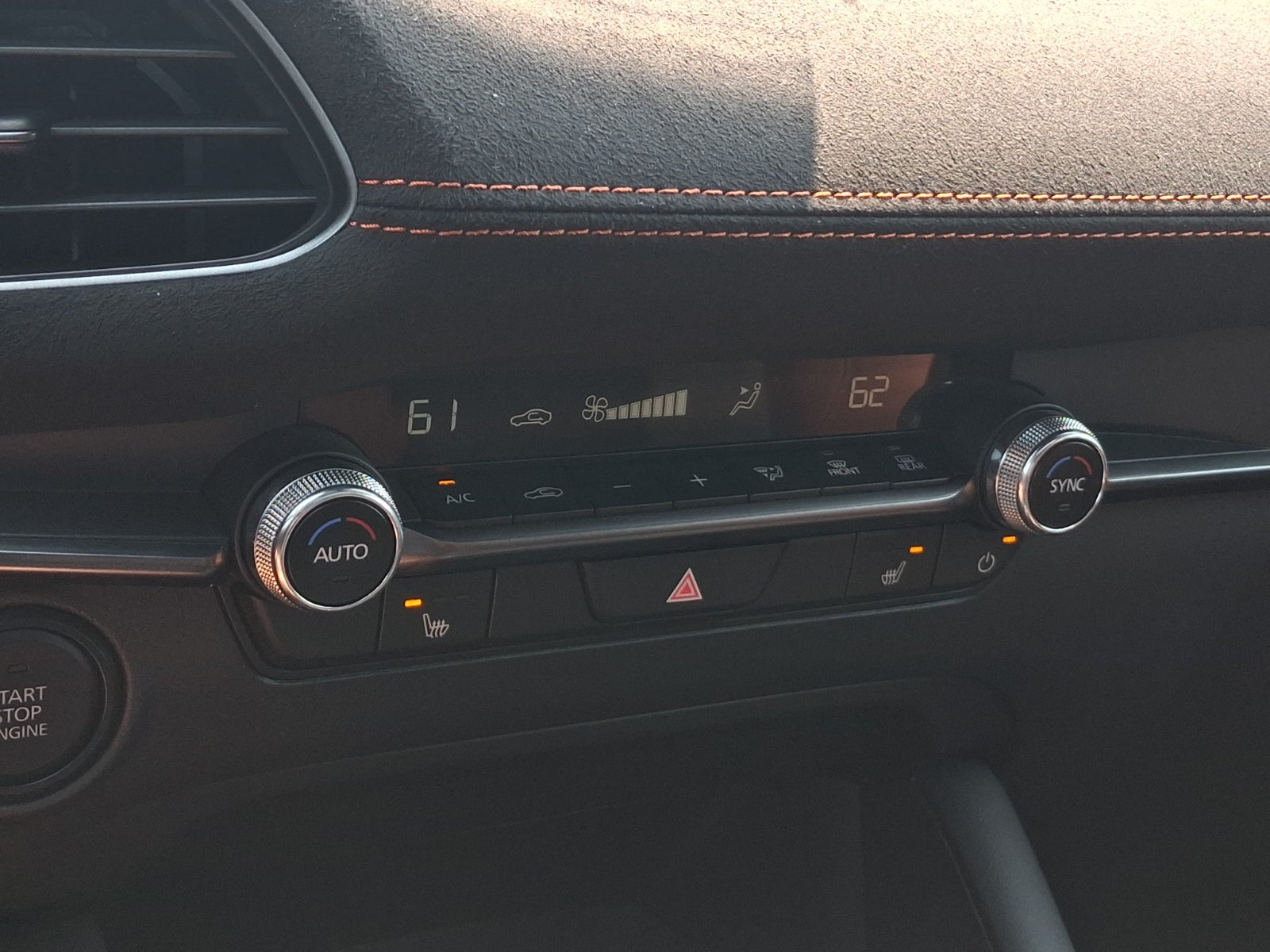 2025 Mazda Mazda3 Hatchback 2.5 Carbon Turbo