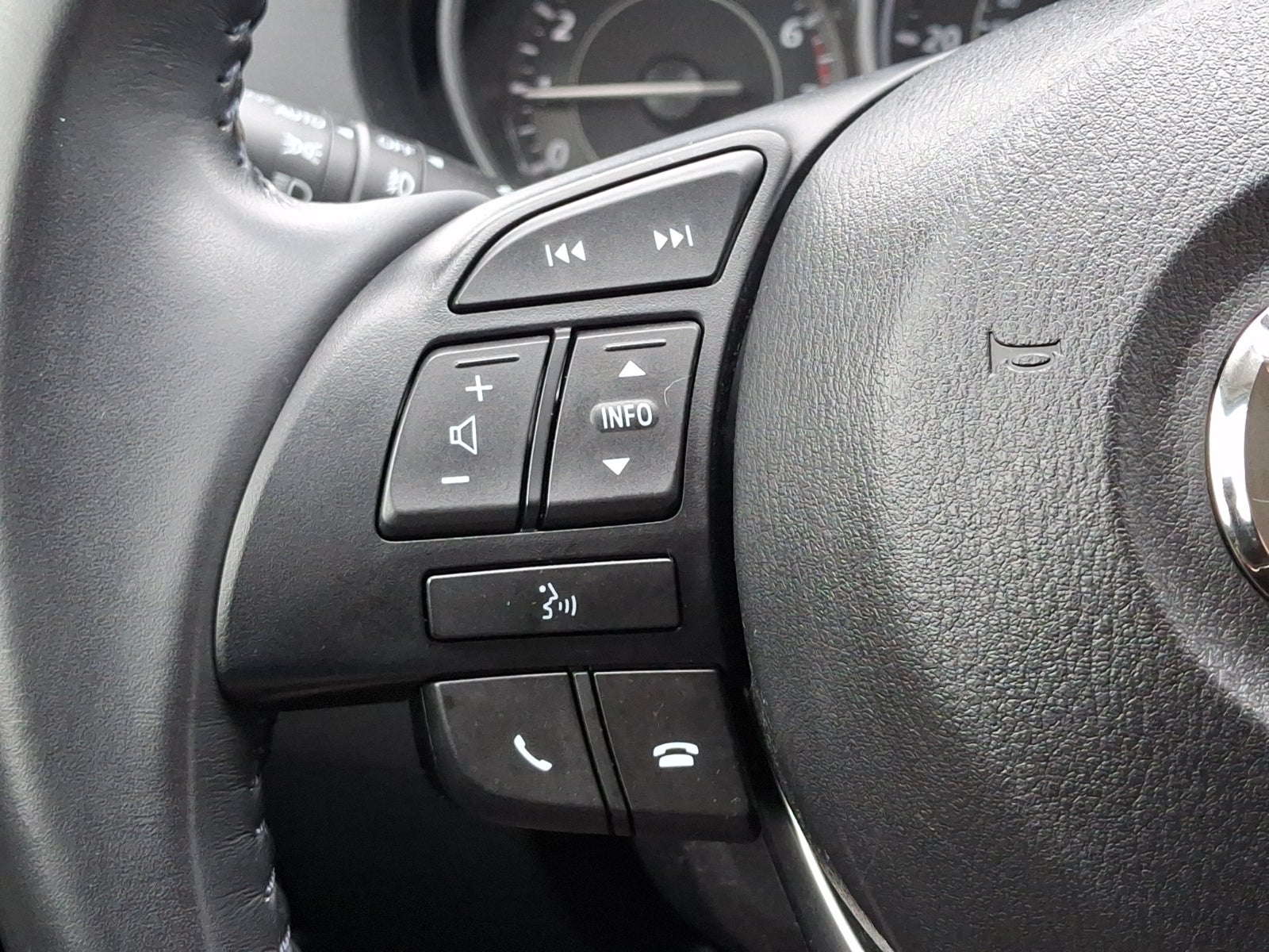 2015 Mazda Mazda6 i Grand Touring