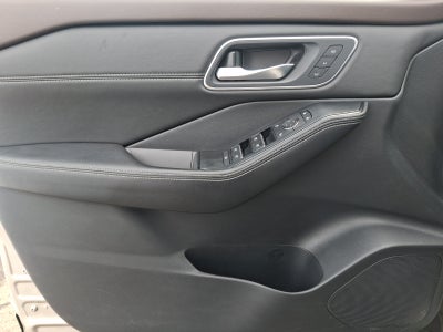 2021 Nissan Rogue SL Intelligent AWD