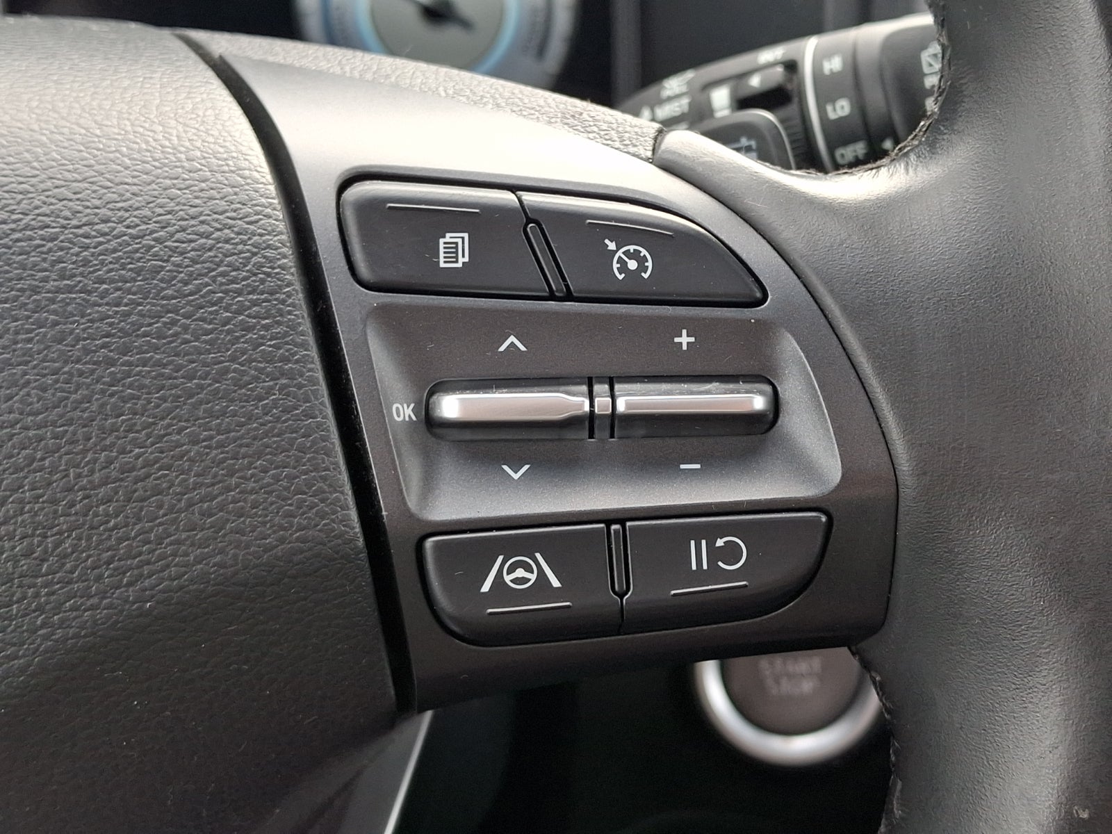 2022 Hyundai Kona Electric SEL