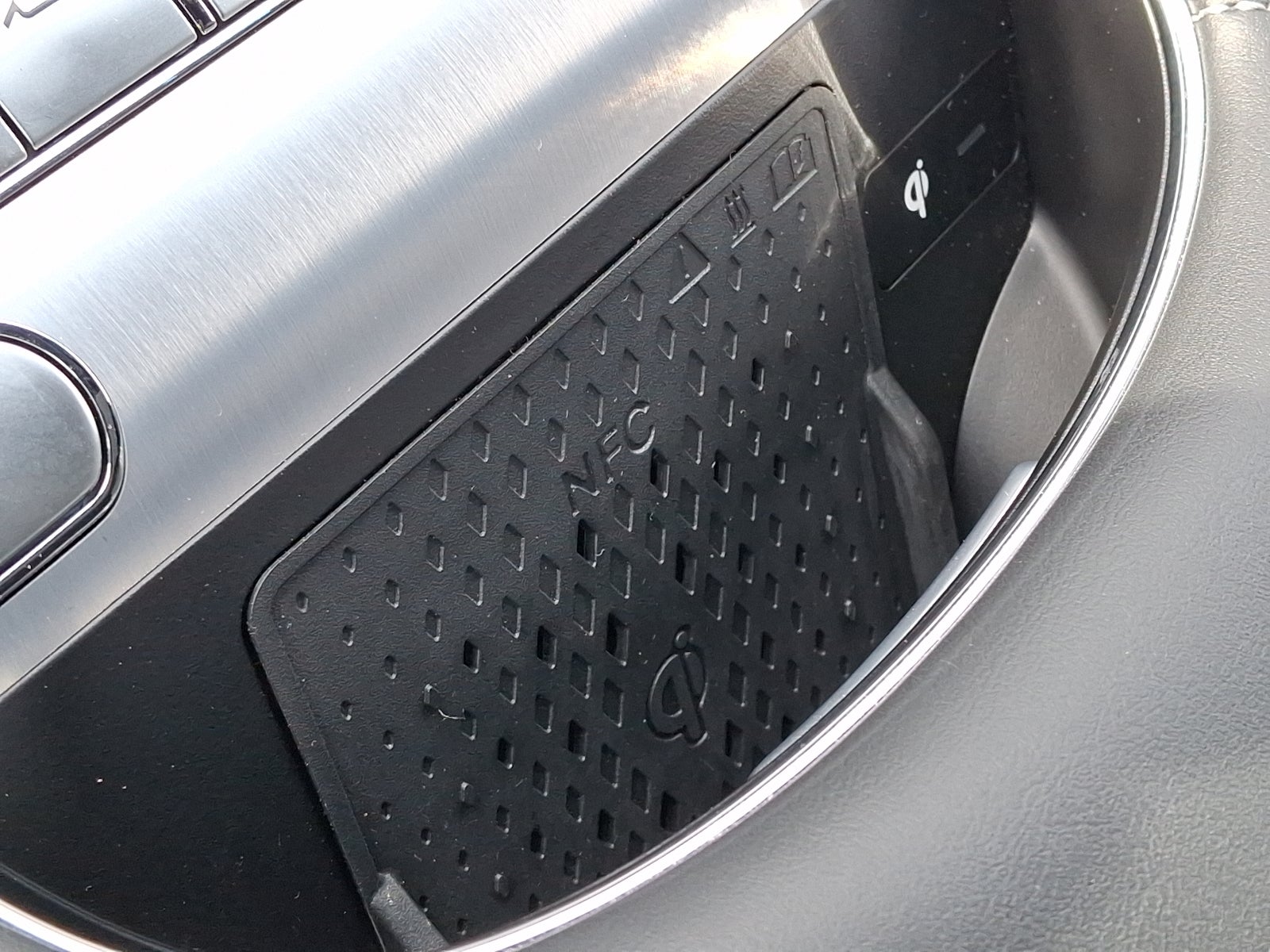 2023 Genesis G90 3.5T e-SC AWD