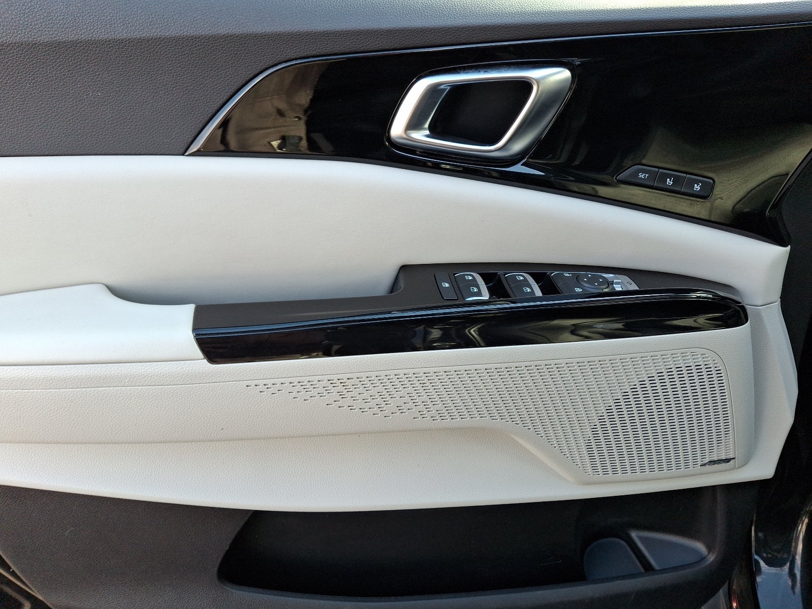 2024 Kia Carnival MPV SX Prestige