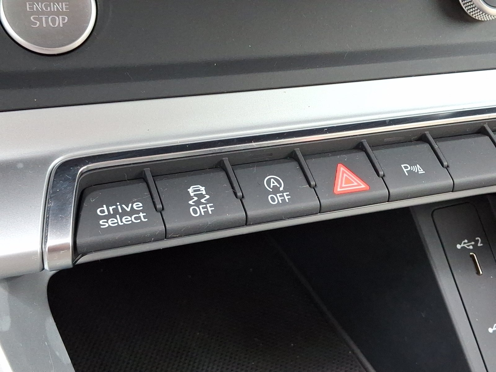 2020 Audi Q3 Premium 45 TFSI quattro Tiptronic