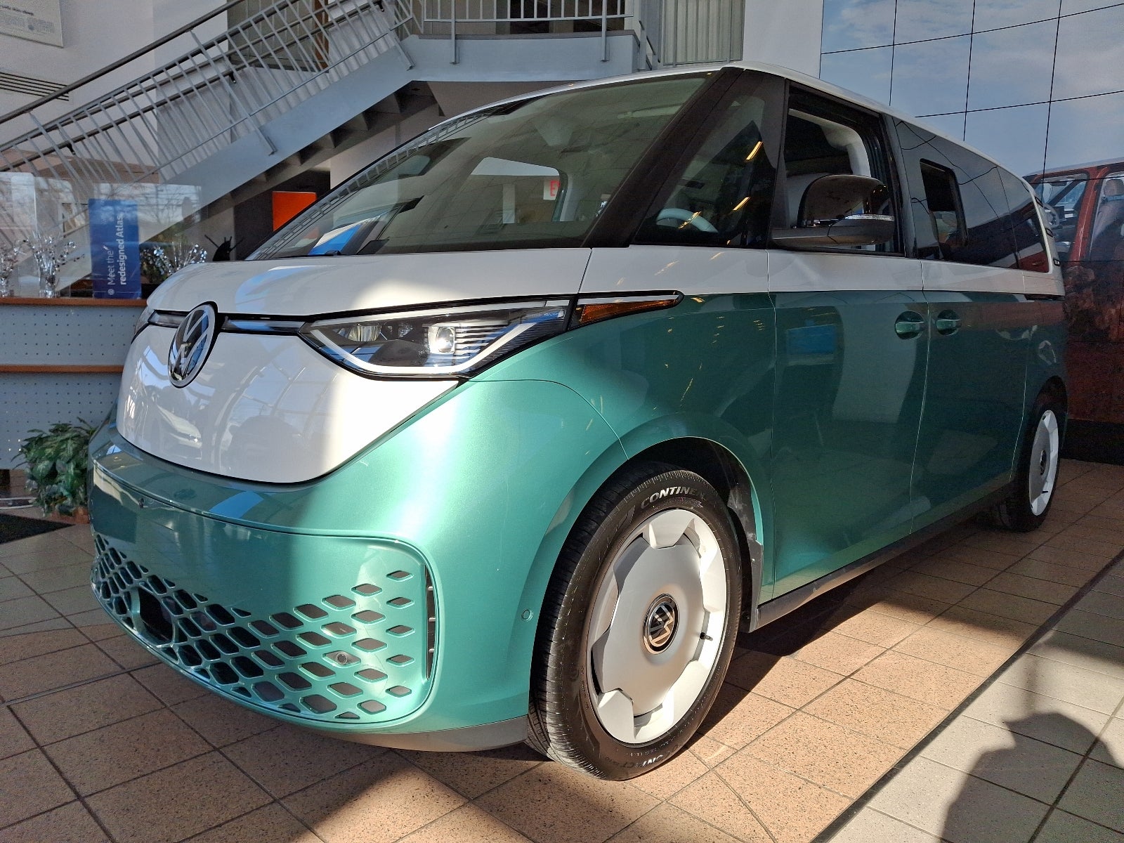 2025 Volkswagen ID. Buzz 1st Edition with 4MOTION