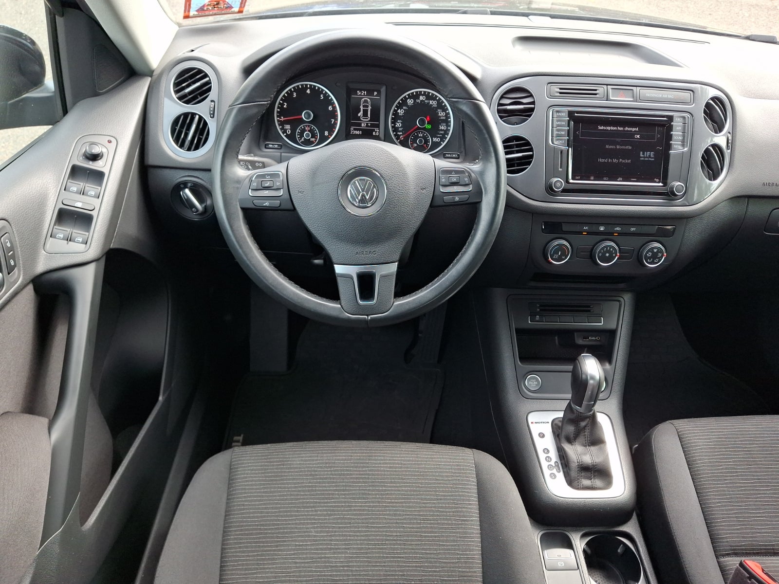 2018 Volkswagen Tiguan Limited 2.0T
