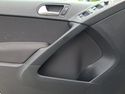 2018 Volkswagen Tiguan Limited 2.0T