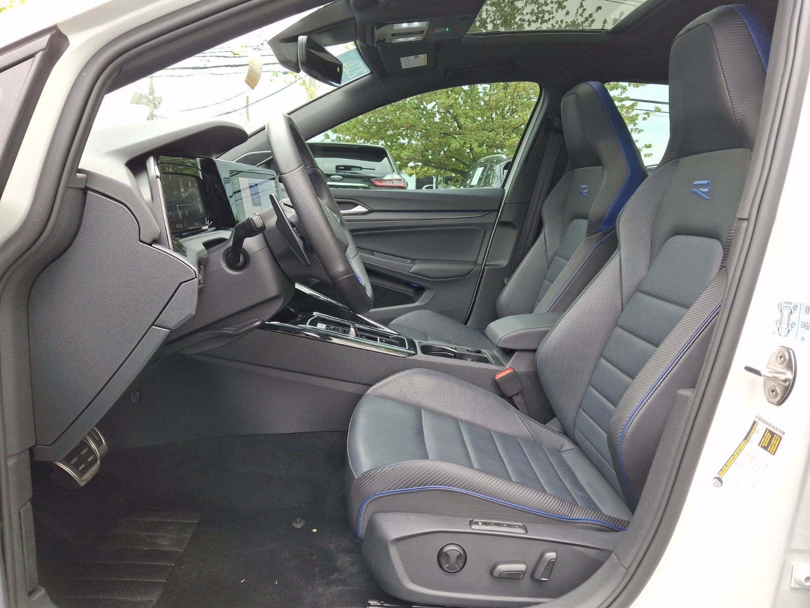 2024 Volkswagen Golf R 2.0T