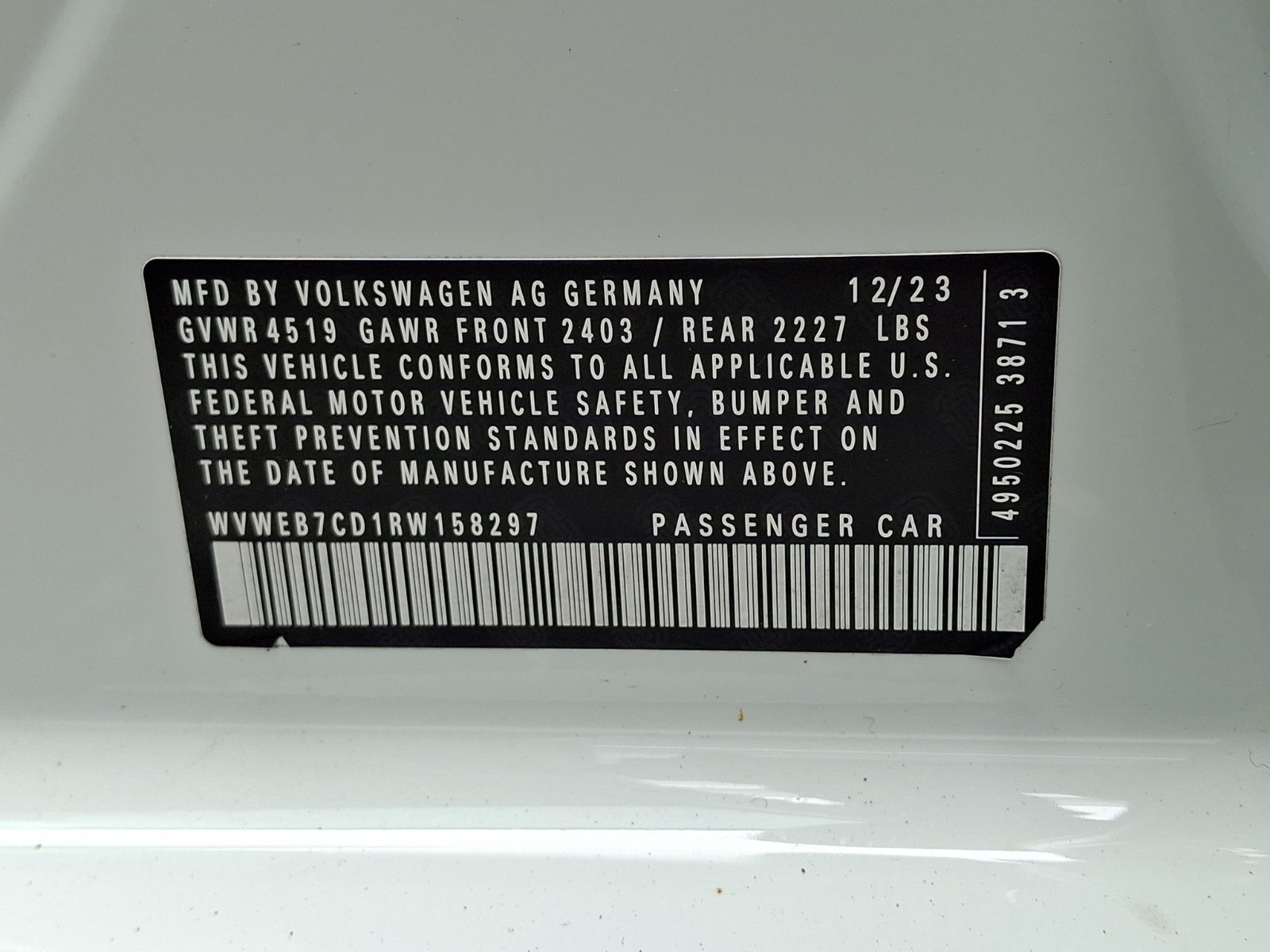 2024 Volkswagen Golf R 2.0T