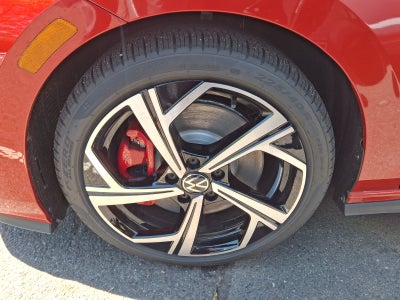 2026 Volkswagen Golf GTI SE